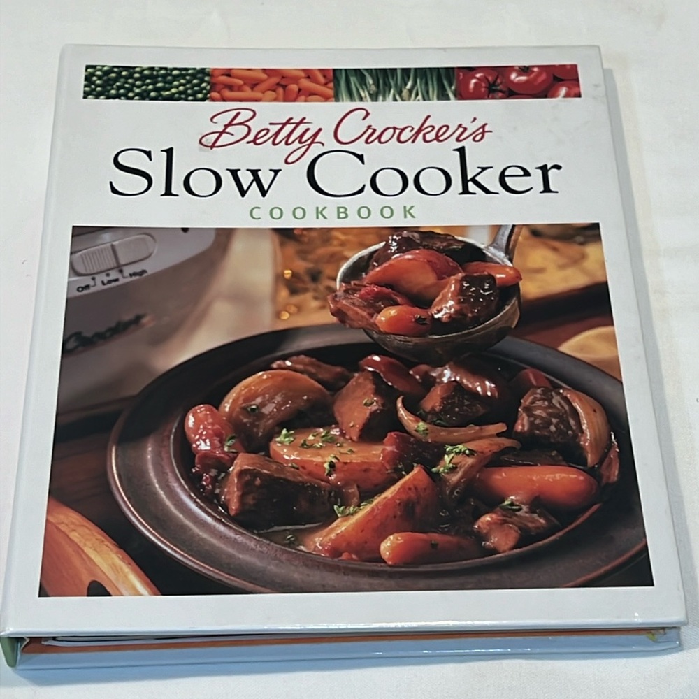 Betty Crocker's Slow Cooker Cookbook